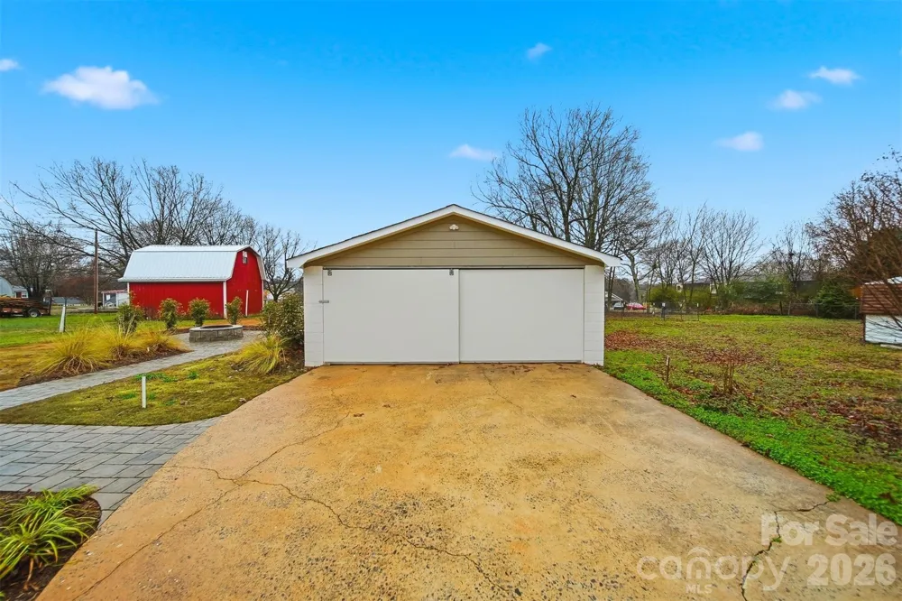 1022 E Main Street Maiden, NC 28650