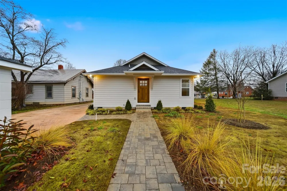 1022 E Main Street Maiden, NC 28650