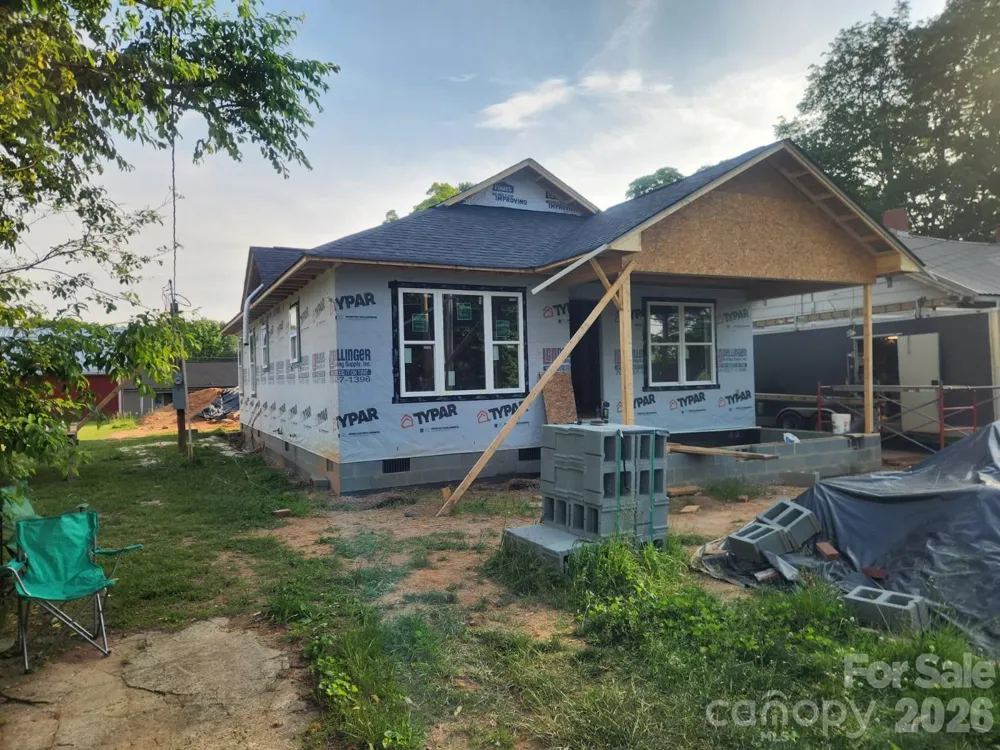 1022 E Main Street Maiden, NC 28650