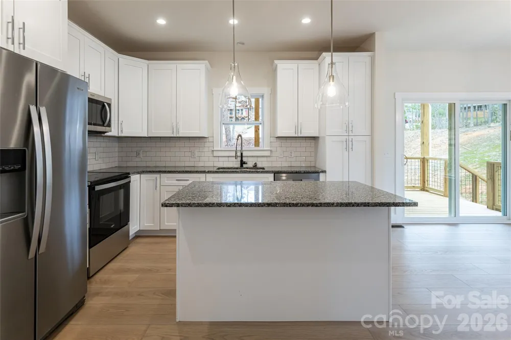 165 Cascade Ridge Road Fairview, NC 28730