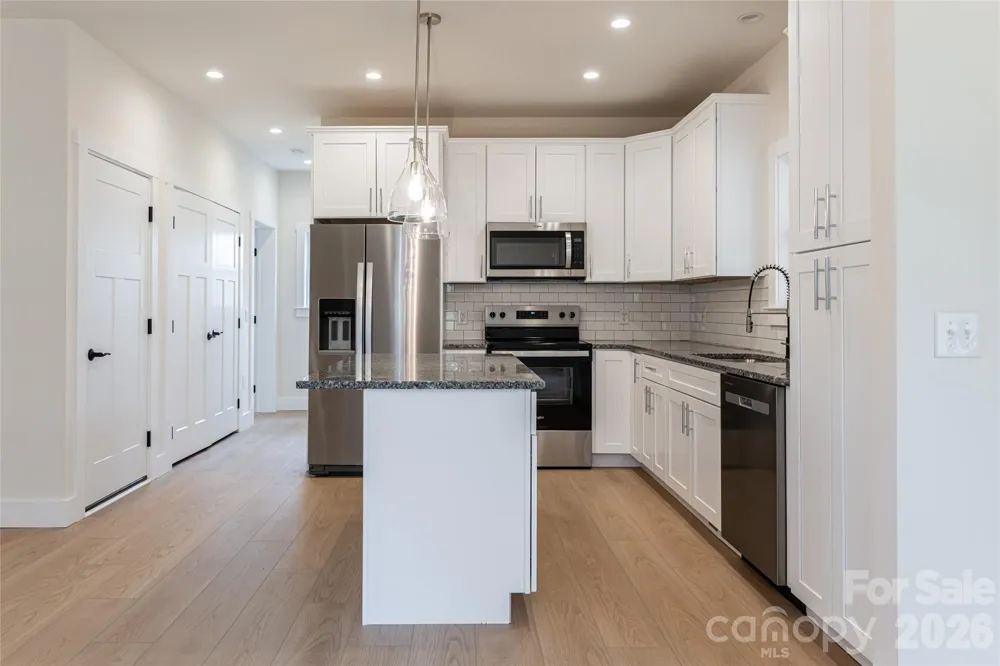 165 Cascade Ridge Road Fairview, NC 28730