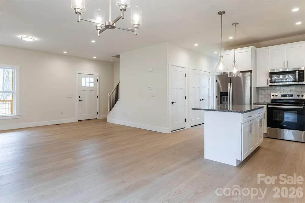 165 Cascade Ridge Road Fairview, NC 28730