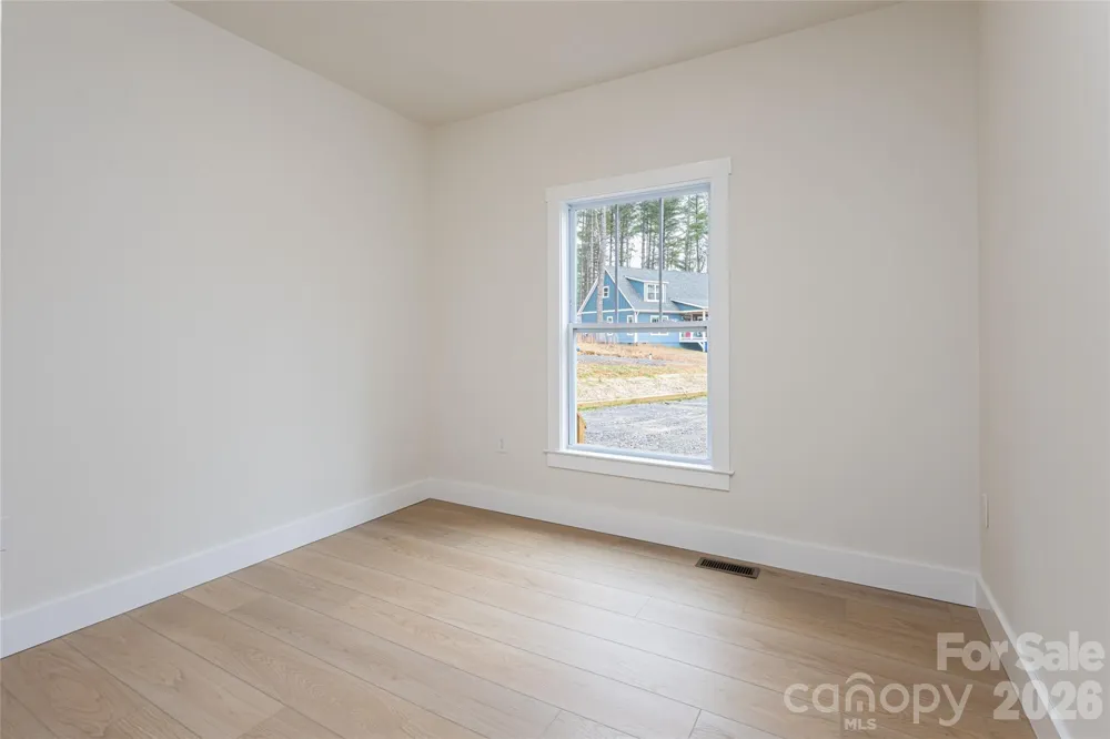 165 Cascade Ridge Road Fairview, NC 28730