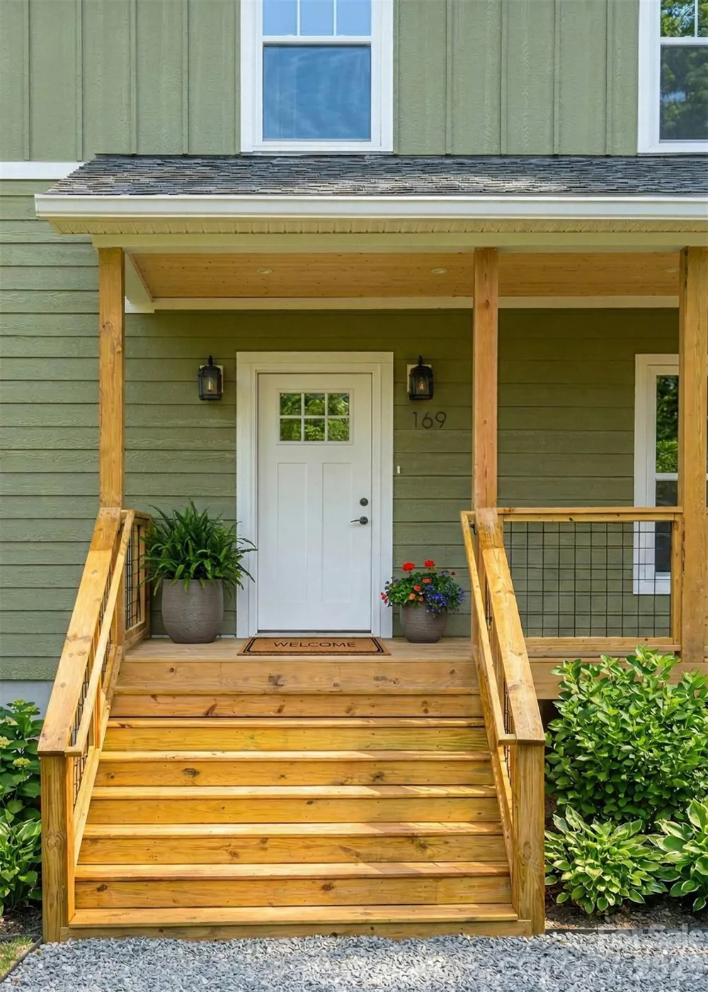 169 Cascade Ridge Road Fairview, NC 28730
