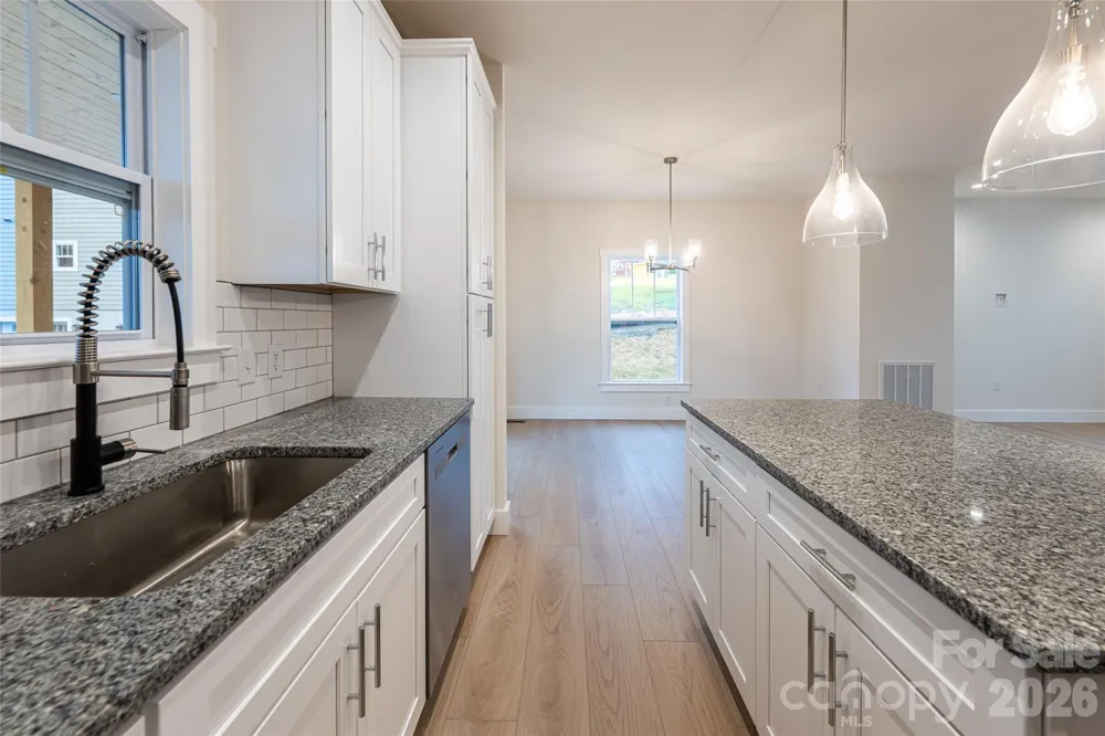 169 Cascade Ridge Road Fairview, NC 28730
