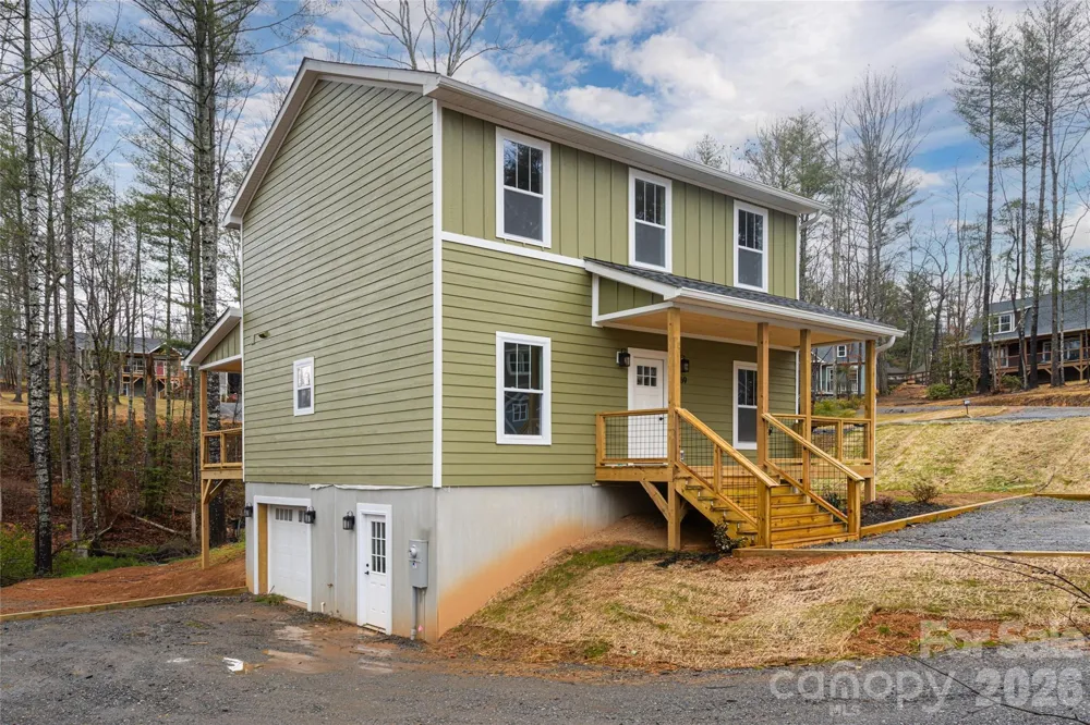 169 Cascade Ridge Road Fairview, NC 28730