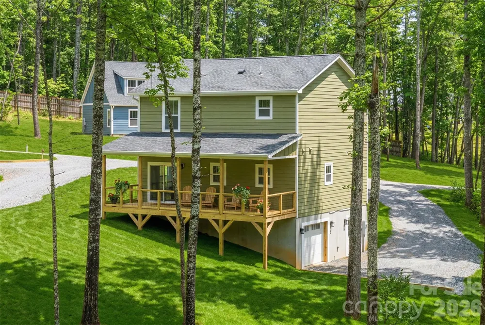169 Cascade Ridge Road Fairview, NC 28730