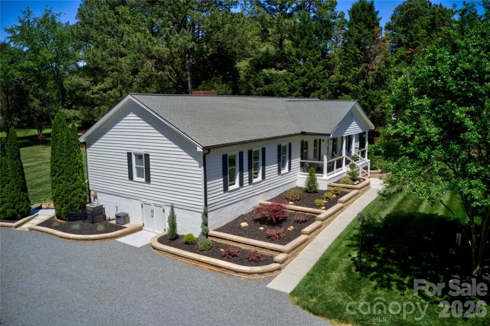 2429 Cassidy Drive Davidson, NC 28036