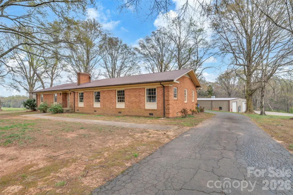 1524 Old Lawyers Road Marshville, NC 28103
