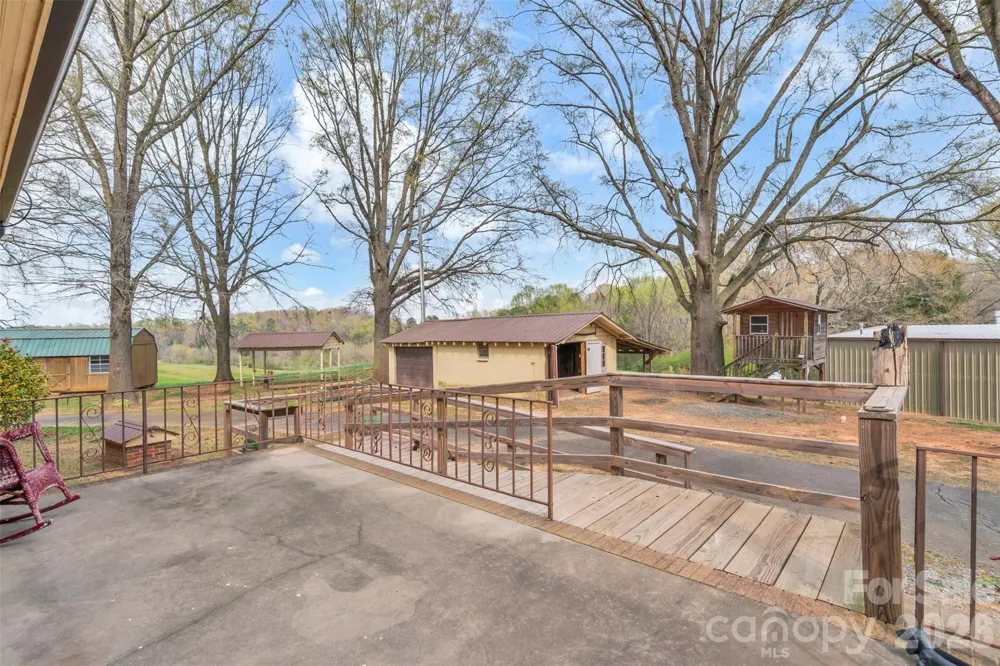 1524 Old Lawyers Road Marshville, NC 28103