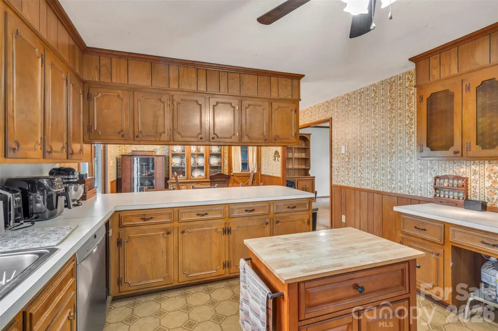 1524 Old Lawyers Road Marshville, NC 28103