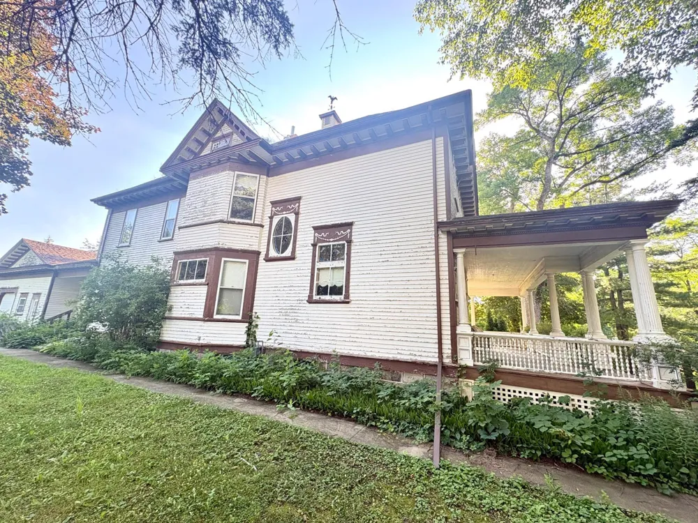 1122 Pine Street Dawson, MN 56232
