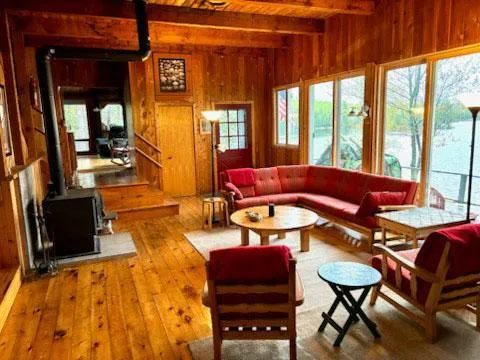 8481 Wakemup Narrows North Cook, MN 55771