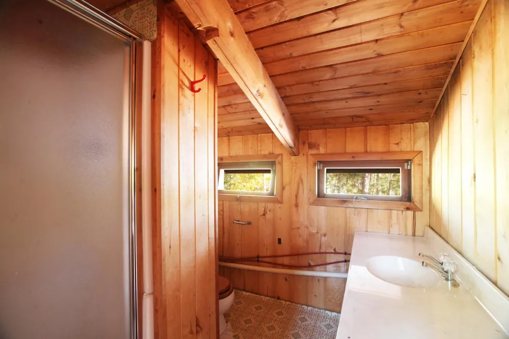 8481 Wakemup Narrows North Cook, MN 55771