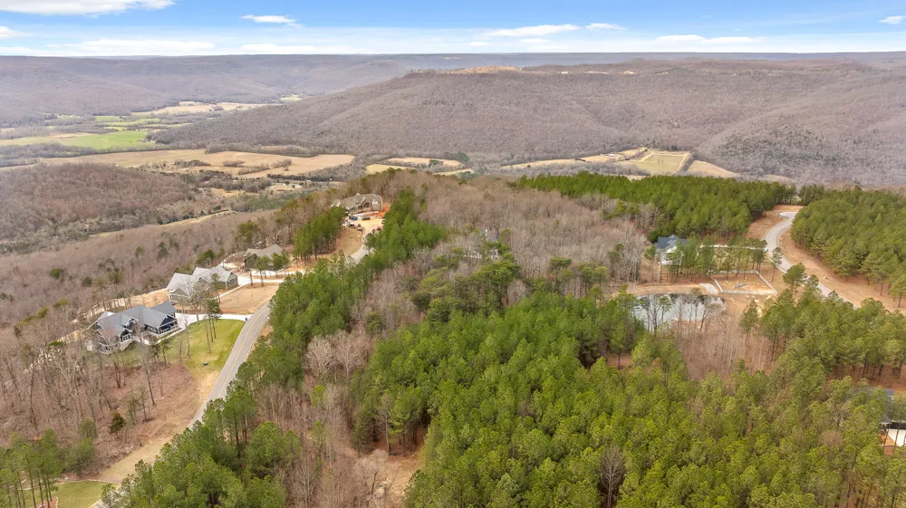 Crockett Point Sequatchie, TN 37374