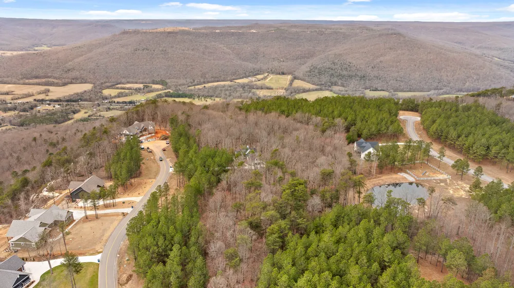 Crockett Point Sequatchie, TN 37374