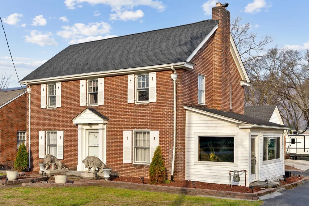 129 Kingston Avenue Rockwood, TN 37854