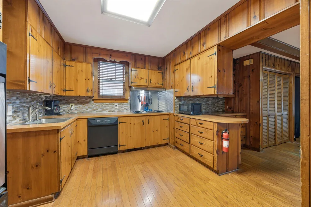 129 Kingston Avenue Rockwood, TN 37854