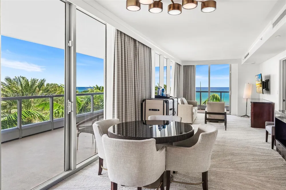 4391 Collins Ave #410 Miami Beach, FL 33140