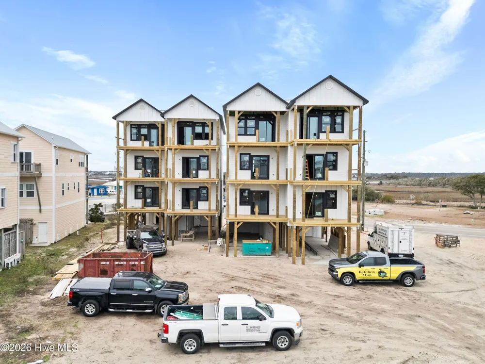 209 Shell Road #3b Surf City, NC 28445