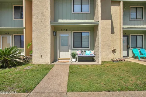 170 W Leslie Lane