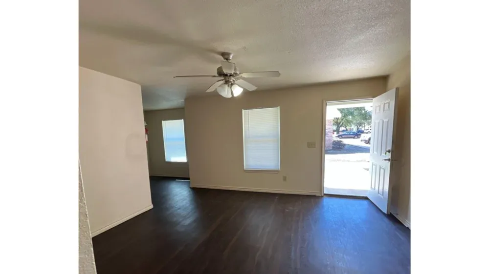 2050 S Byrd Avenue Shepherd, TX 77371