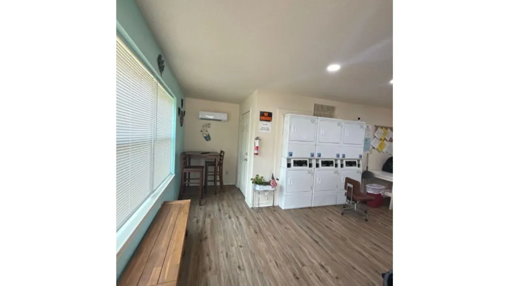 2050 S Byrd Avenue Shepherd, TX 77371