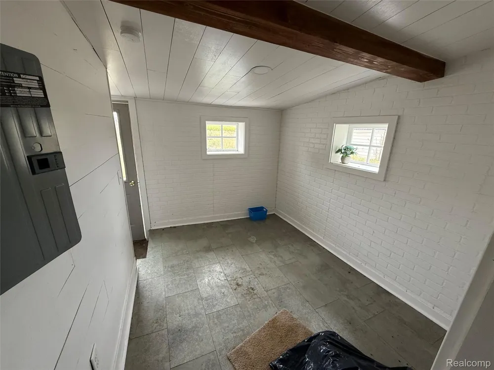 267 W Lincoln Road Arcada Township, MI 48801