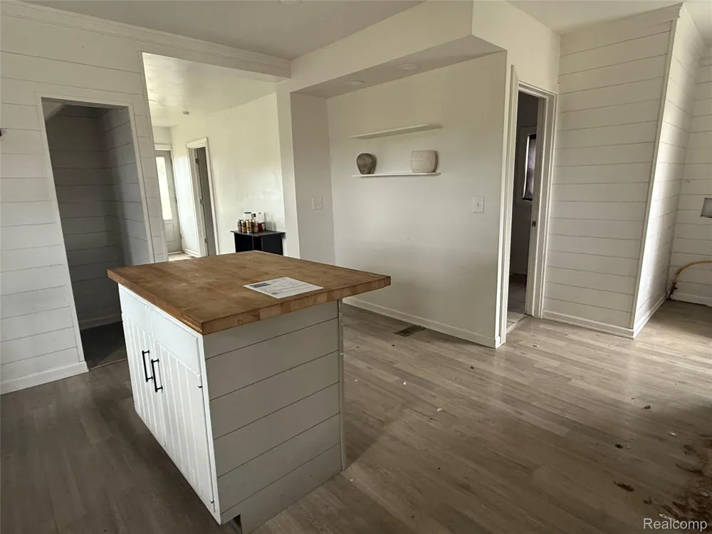 267 W Lincoln Road Arcada Township, MI 48801
