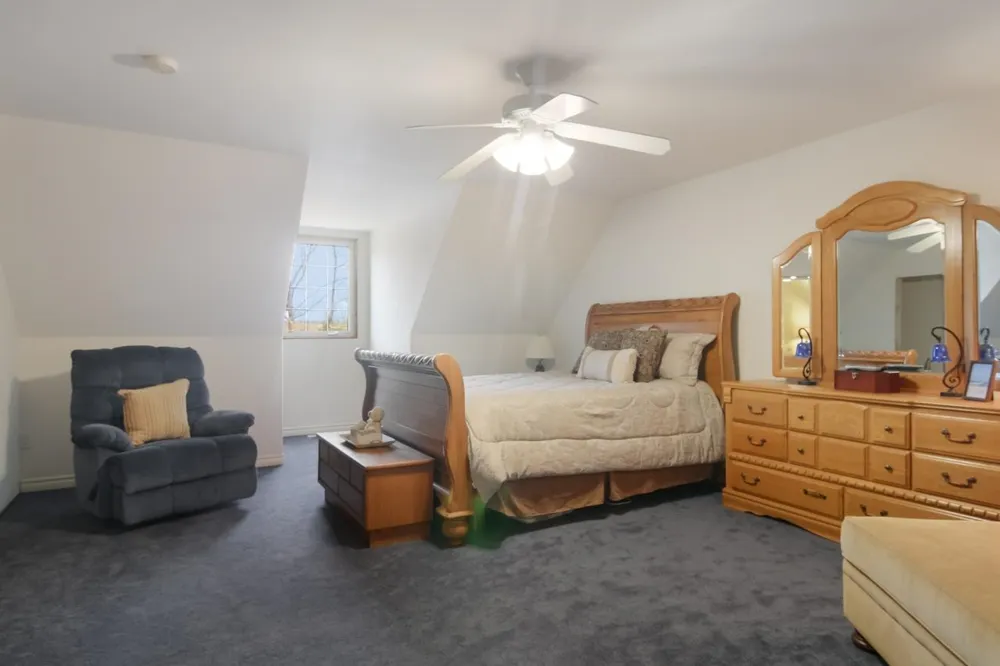 3855 Pulver Woods Drive Whitewater Township, MI 49690