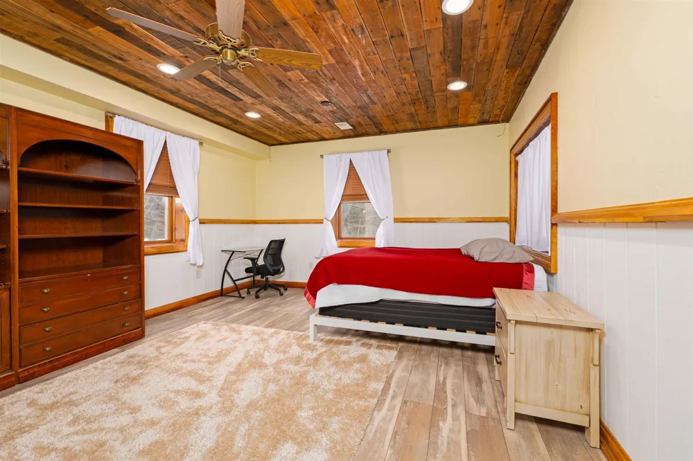 3855 Pulver Woods Drive Whitewater Township, MI 49690
