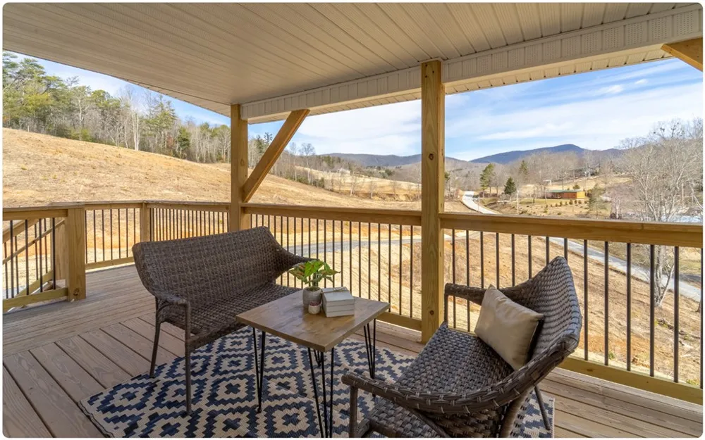 Sols Creek Church Road Tuckasegee, NC 28783