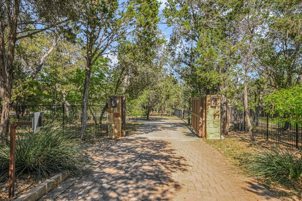 5711 Pool Canyon Cove Austin, TX 78734