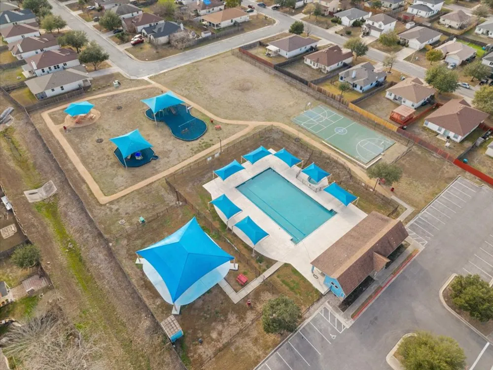 135 Langely Kyle, TX 78640