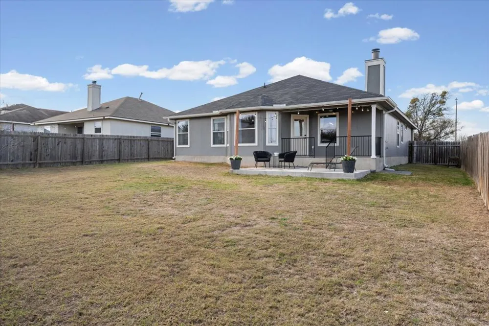 135 Langely Kyle, TX 78640