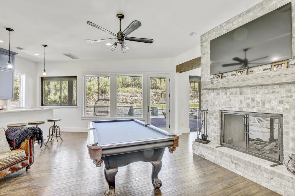 102 Canyon Turn Trail Austin, TX 78734