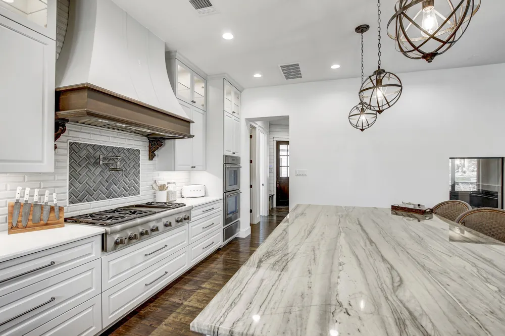 102 Canyon Turn Trail Austin, TX 78734
