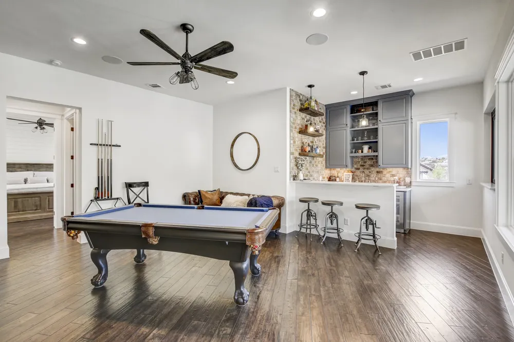 102 Canyon Turn Trail Austin, TX 78734