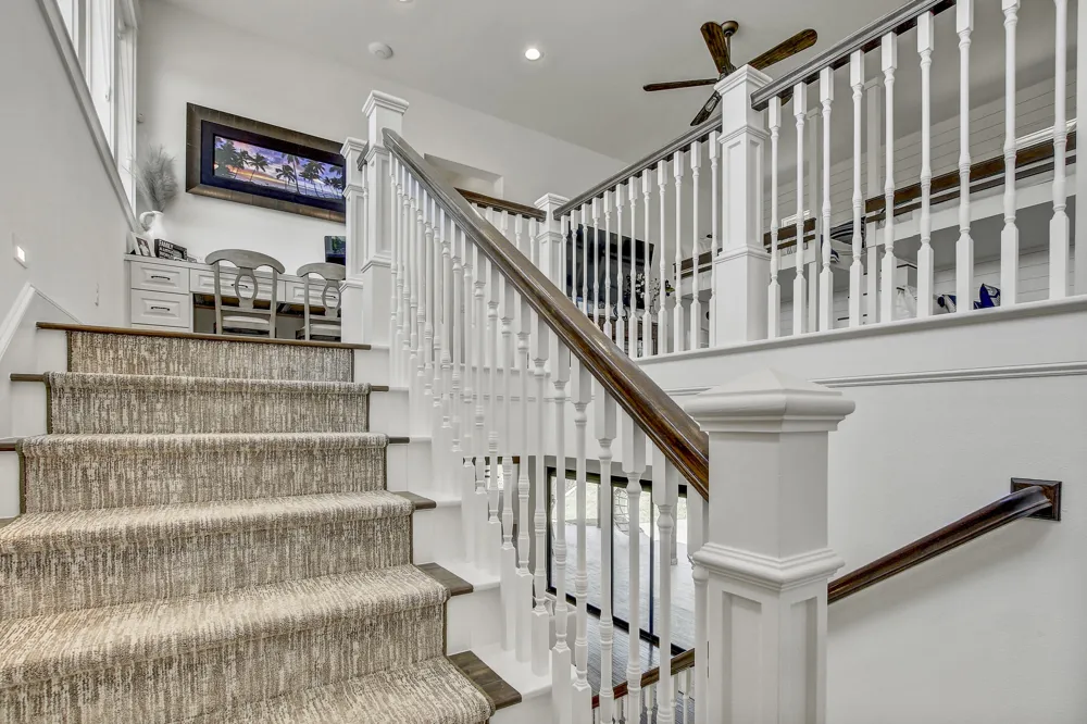 102 Canyon Turn Trail Austin, TX 78734