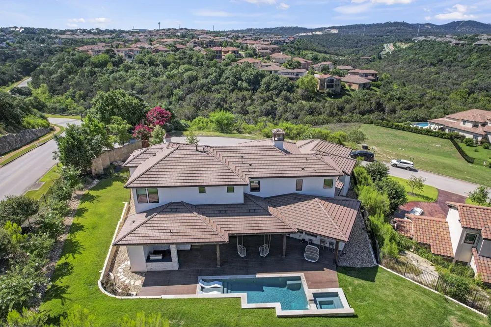 102 Canyon Turn Trail Austin, TX 78734