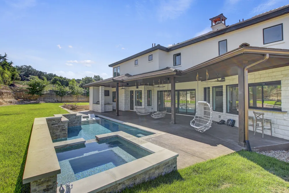 102 Canyon Turn Trail Austin, TX 78734