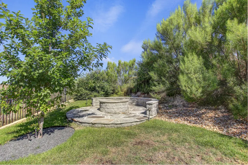 102 Canyon Turn Trail Austin, TX 78734