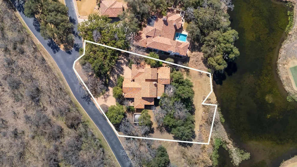 145 La Serena Loop Horseshoe Bay, TX 78657