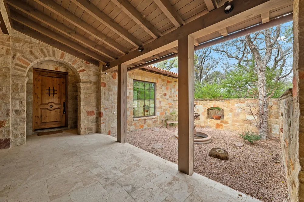 145 La Serena Loop Horseshoe Bay, TX 78657