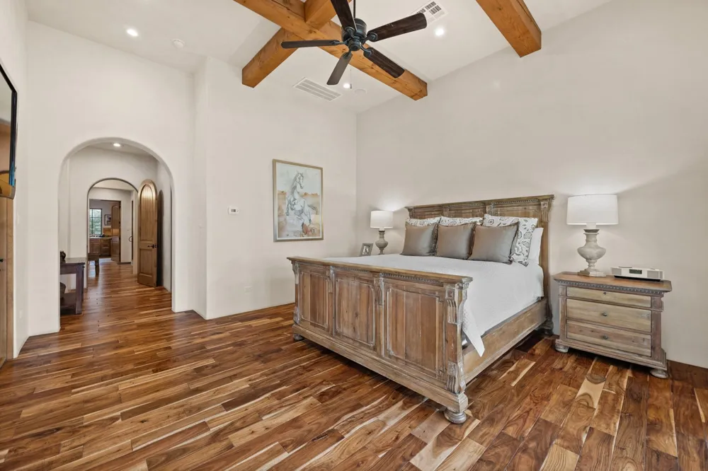 145 La Serena Loop Horseshoe Bay, TX 78657