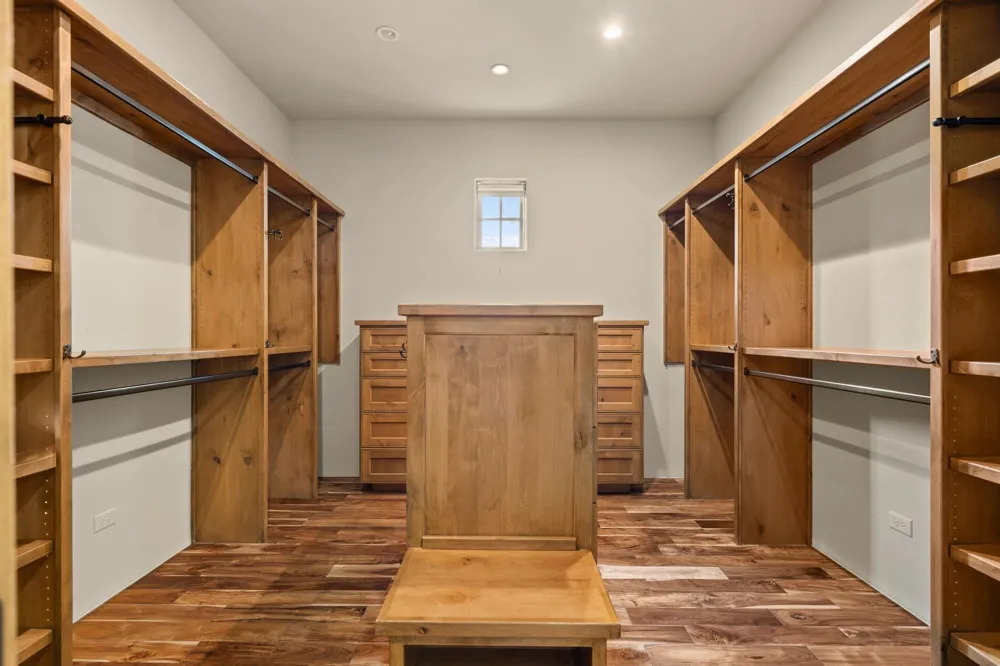 145 La Serena Loop Horseshoe Bay, TX 78657