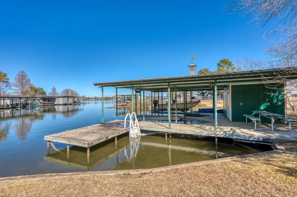 305 W Briar Drive Granite Shoals, TX 78654