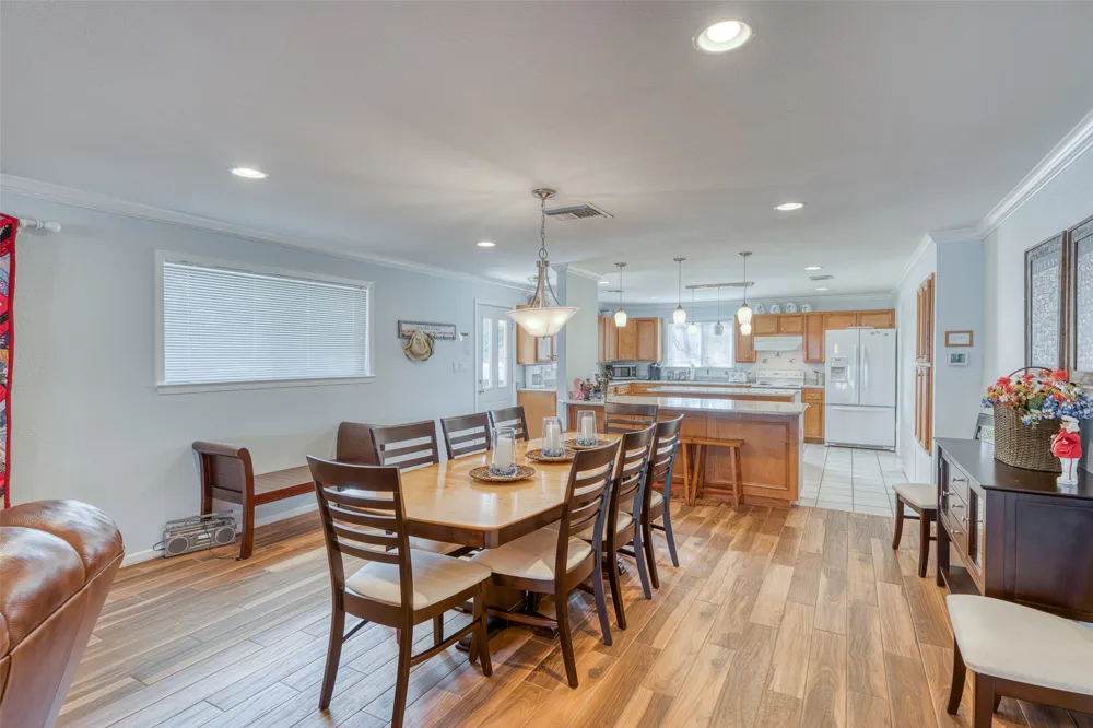 305 W Briar Drive Granite Shoals, TX 78654