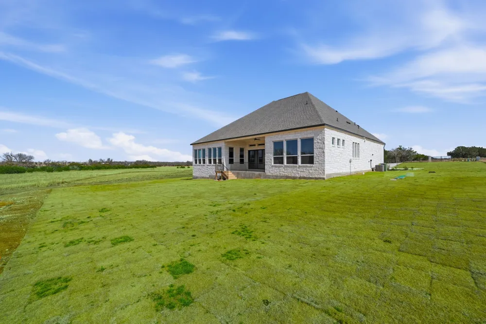1209 Doelling Drive Florence, TX 76527