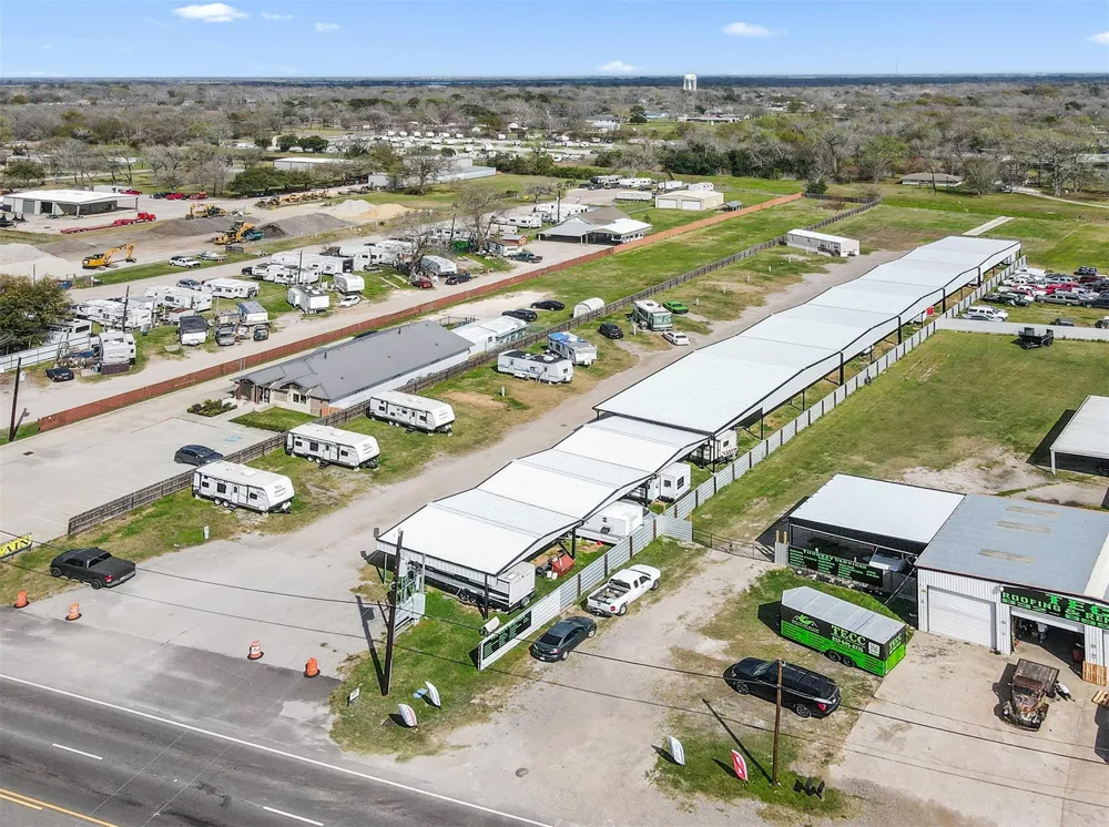 621 S Main Street Highlands, TX 77562